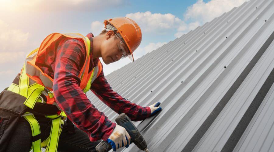 Professional Emergency Roof Repairs services in Mason, WV